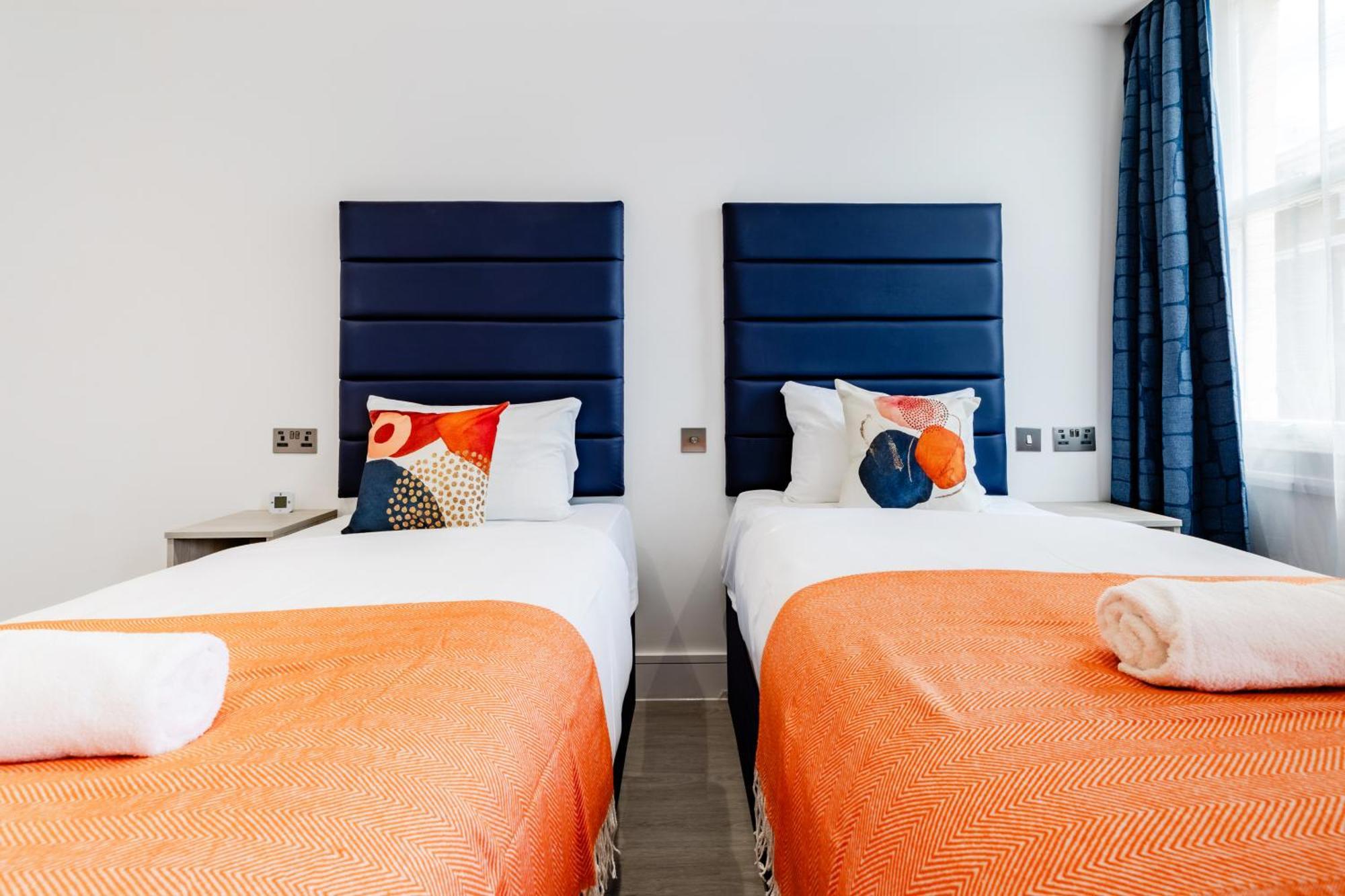 Upper Berkeley 3* London