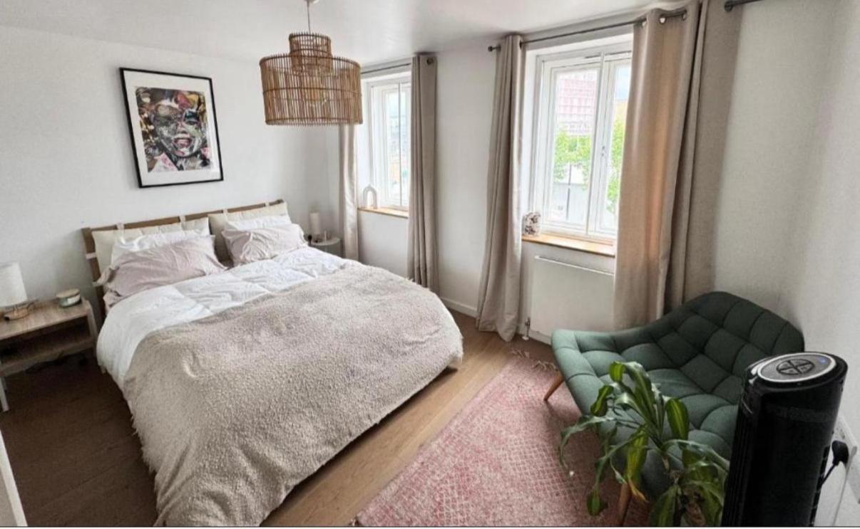 5 Min Walk To Oxford Street Apartment