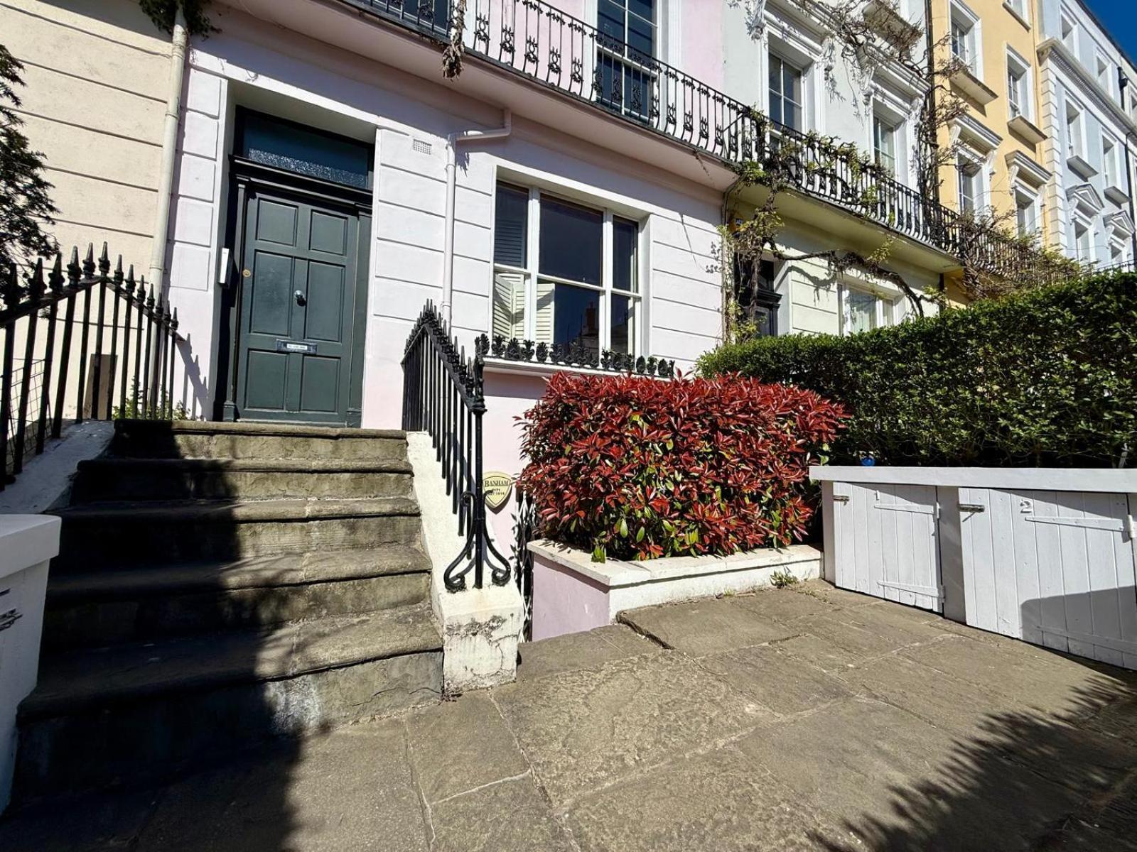 Stylish Flat With Garden In Notting Hill Apartment