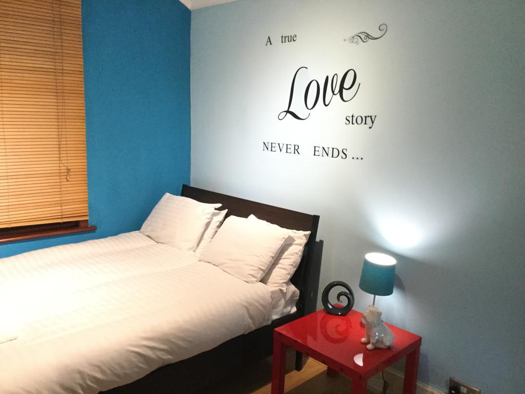 137 Upton Lane 2* Londres