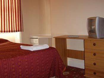 Colliers Guest house 2*