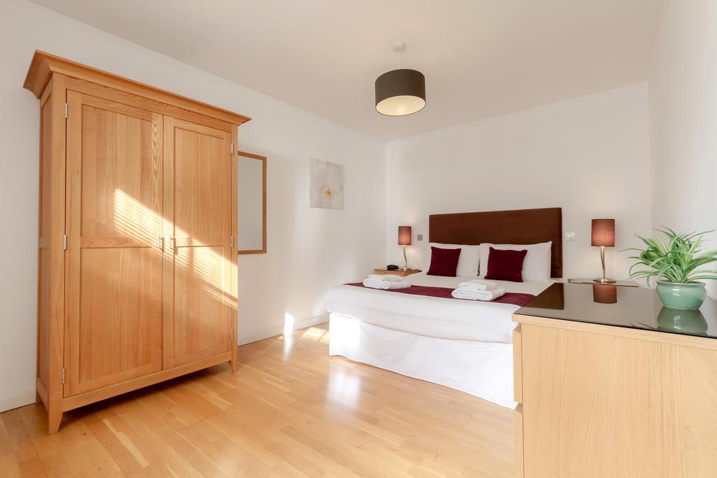 Roomspace Serviced Apartments - Groveland Court Apartment