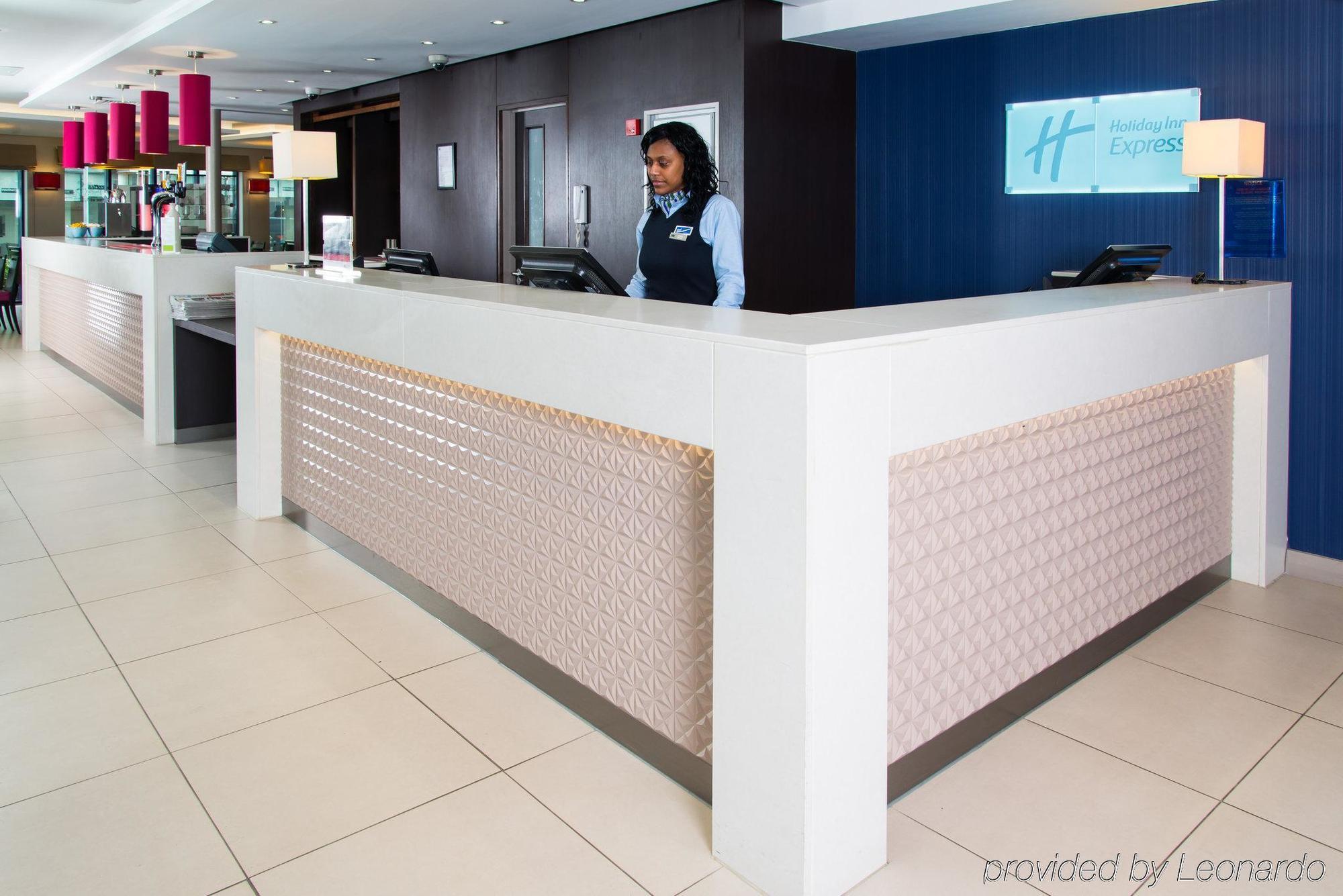 Hotel Express - Wandsworth By Ihg