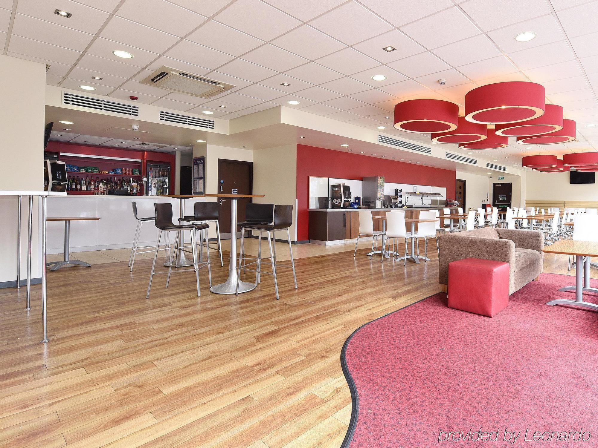 Travelodge Stratford 3* London