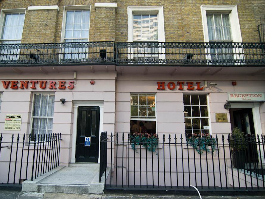 Ventures Bed & Breakfast 3*