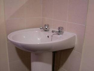 Daisy Guest house London