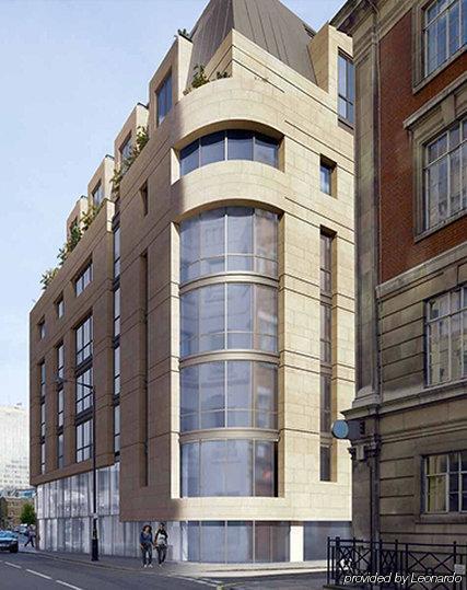 Apartment Palace Court *