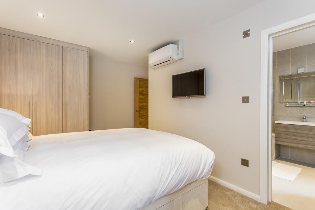 Apartment Crawford Suites Serviced Apartments