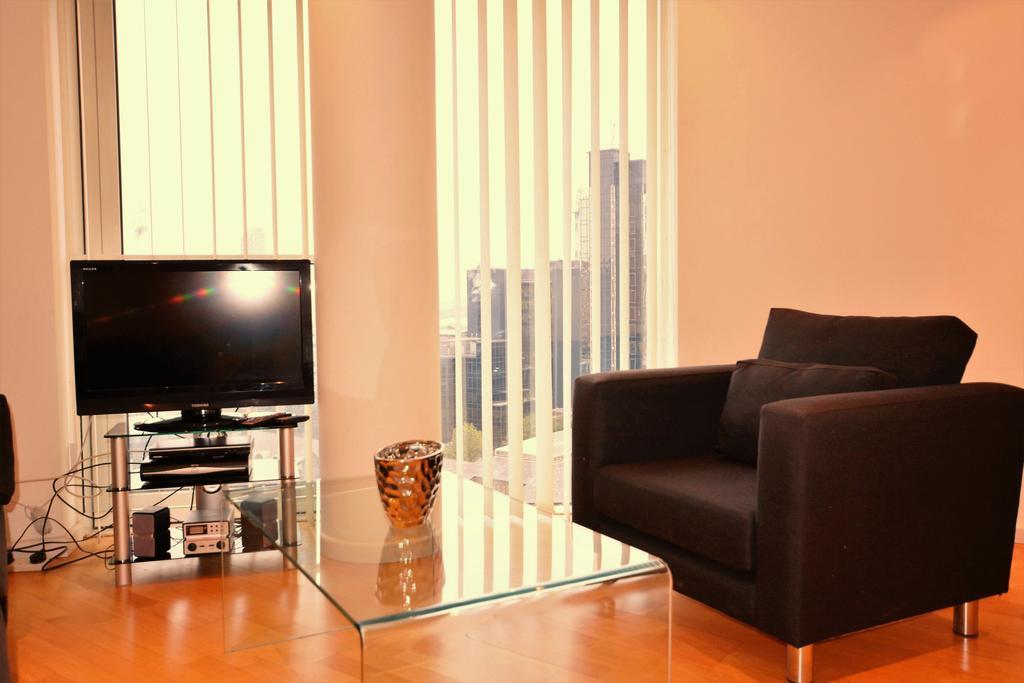Aparthotel Zen - Excel & O2 Arena 4*