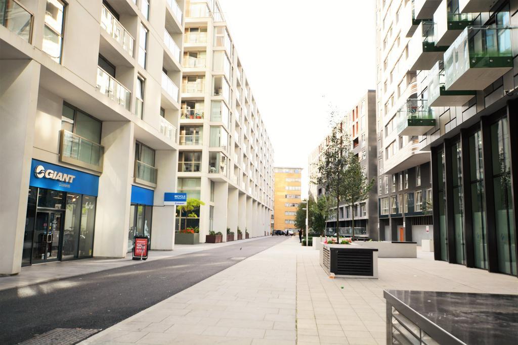 Aparthotel Zen - Excel & O2 Arena 4*