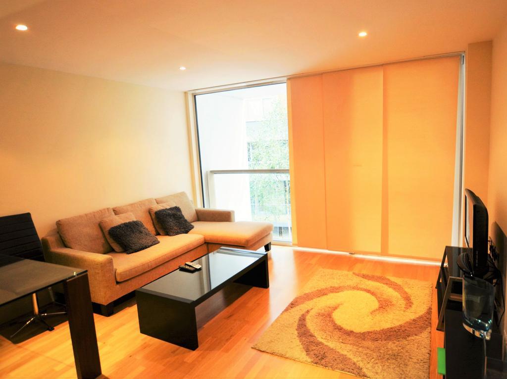 Aparthotel Zen - Excel & O2 Arena 4*