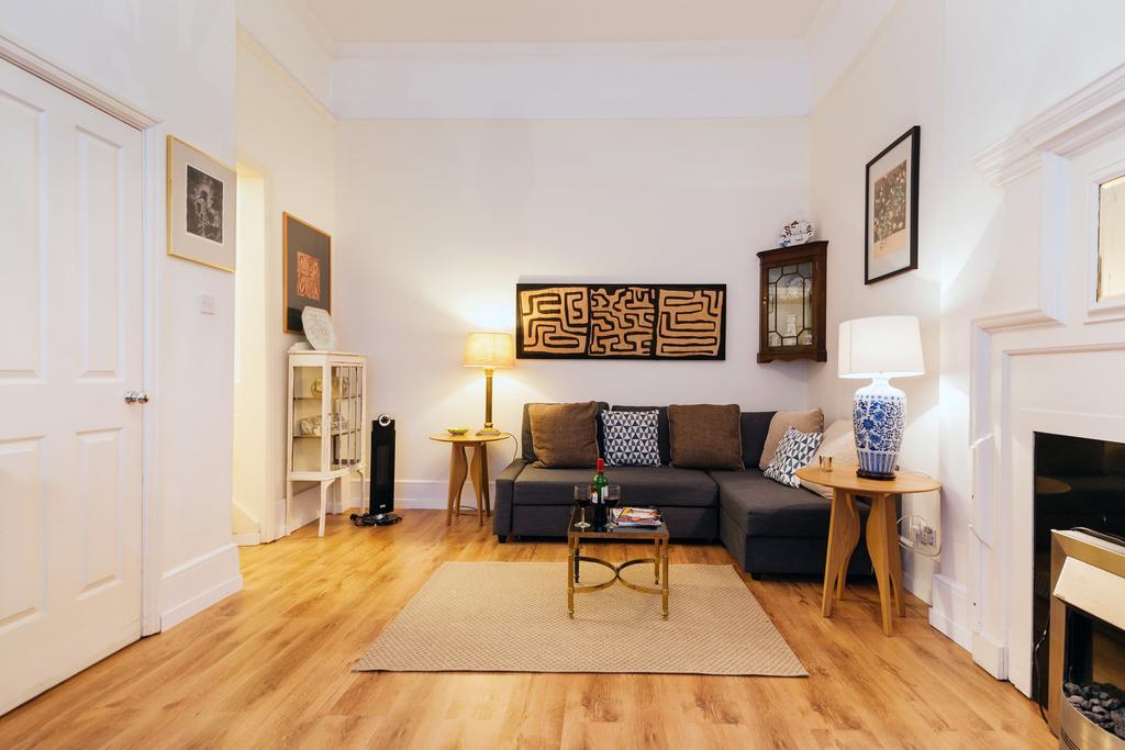 Apartment The Chelsea Embankment Ec *