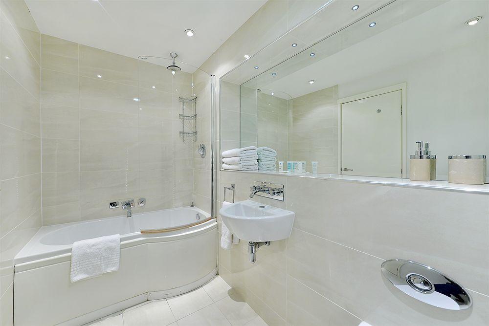 Apartment Point West London