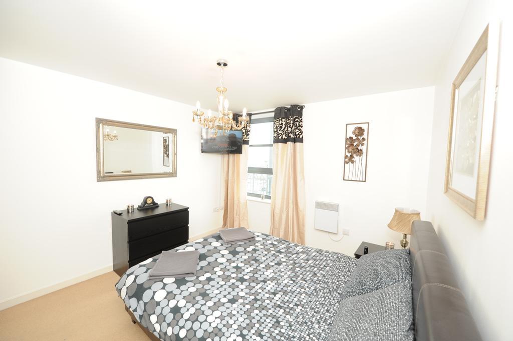 Zenith Apartment