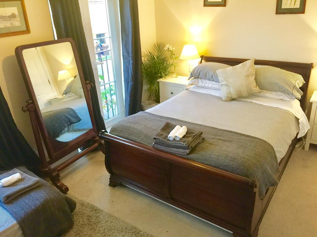 Casa de hóspedes Lynbrook Grove 5*