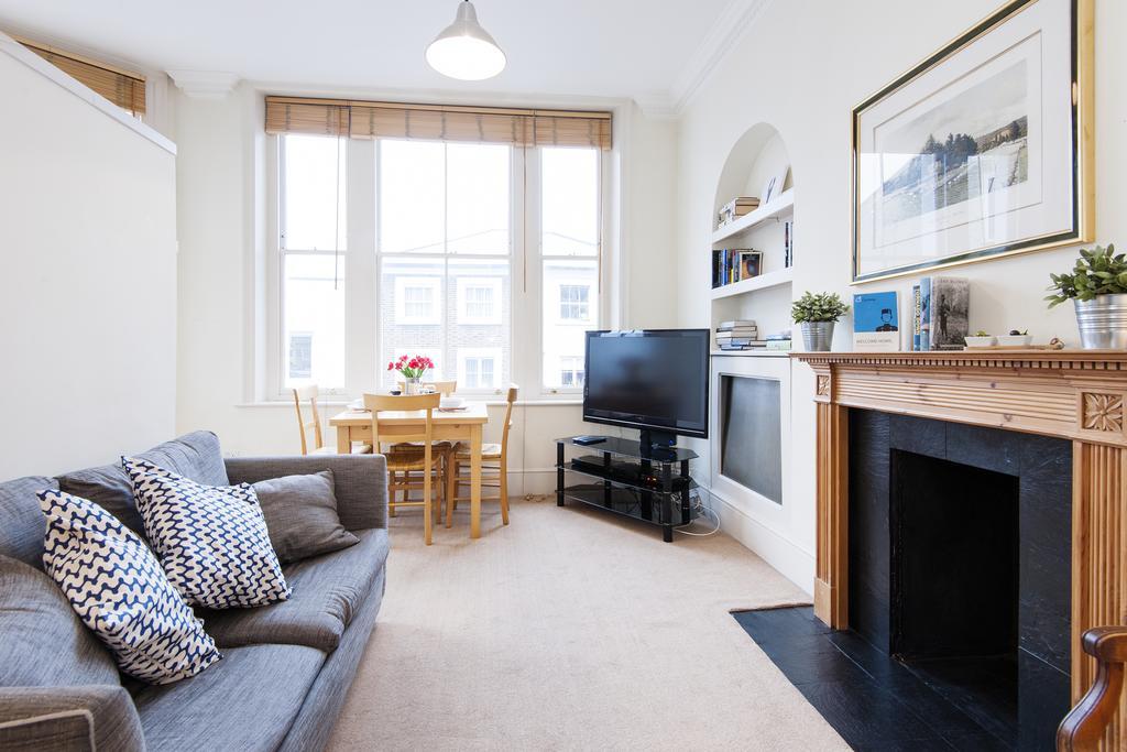 The Stratford Road Pied-a-terre Apartment