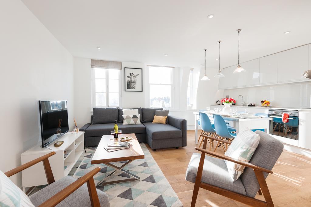 Apartment The Lillie Road Residence