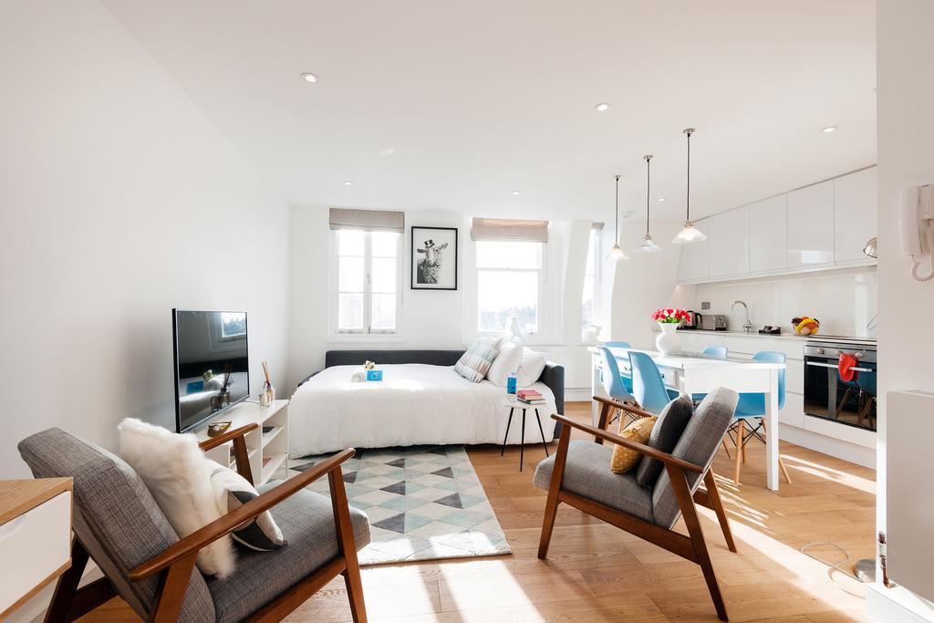 The Lillie Road Residence Apartment