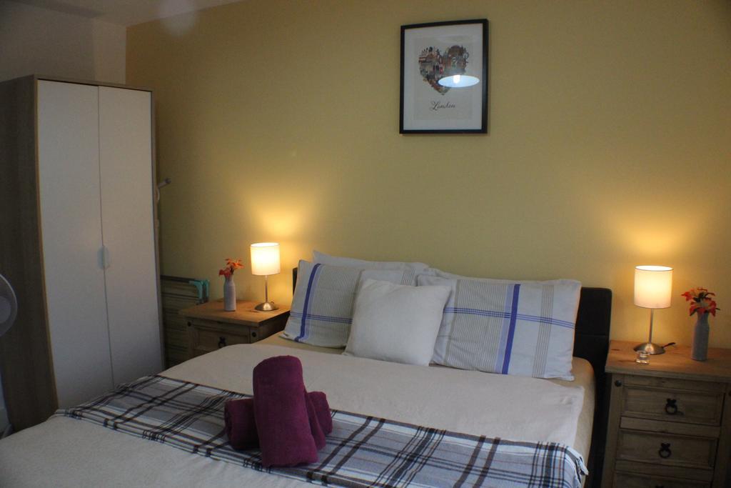 Luxury Stockwell Apartments *