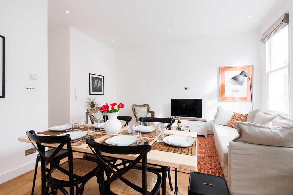 Apartment The Lillie Road Residence