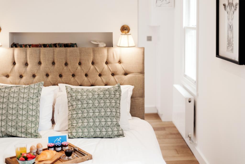 The Lillie Road Residence * London