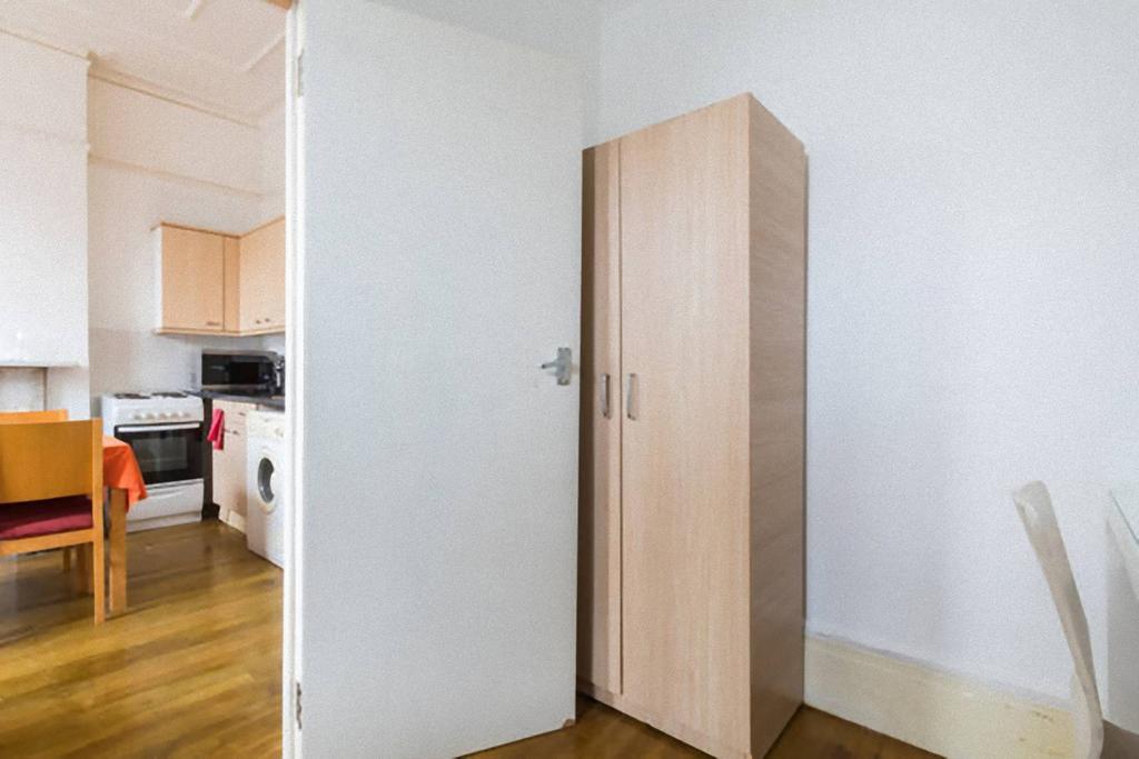 Apartment Maida Vale 92 London