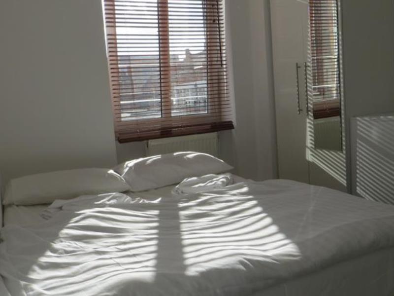 Abercorn House Hostel *