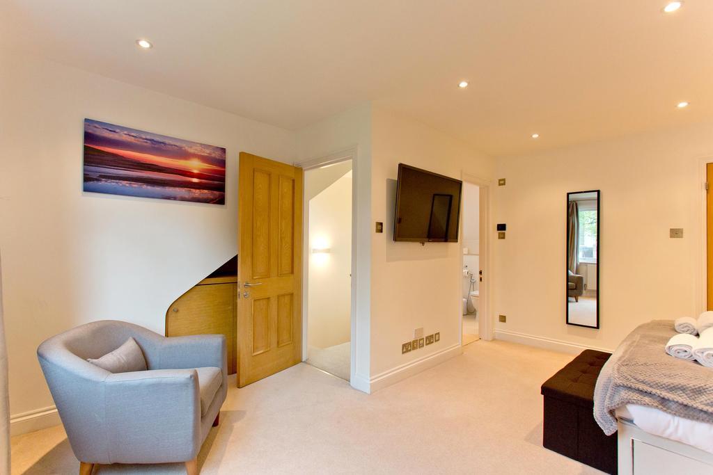 Porchester Terrace *