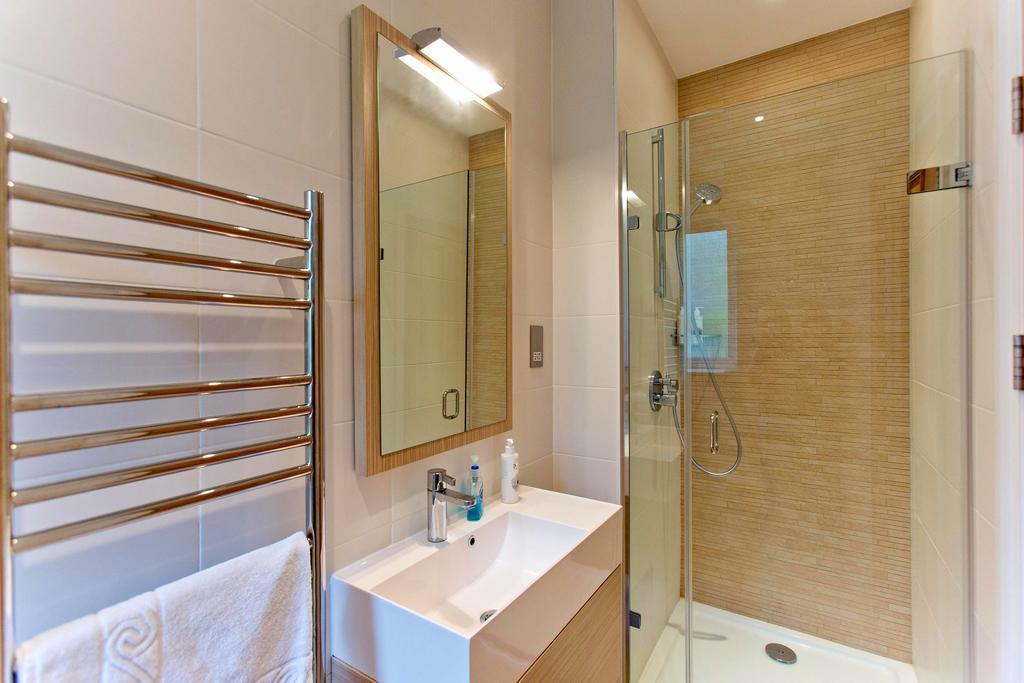 Apartment Porchester Terrace London