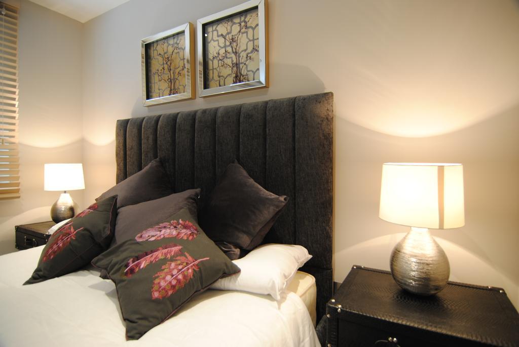 Lux St Park Free Wifi By Aparts Apartment London
