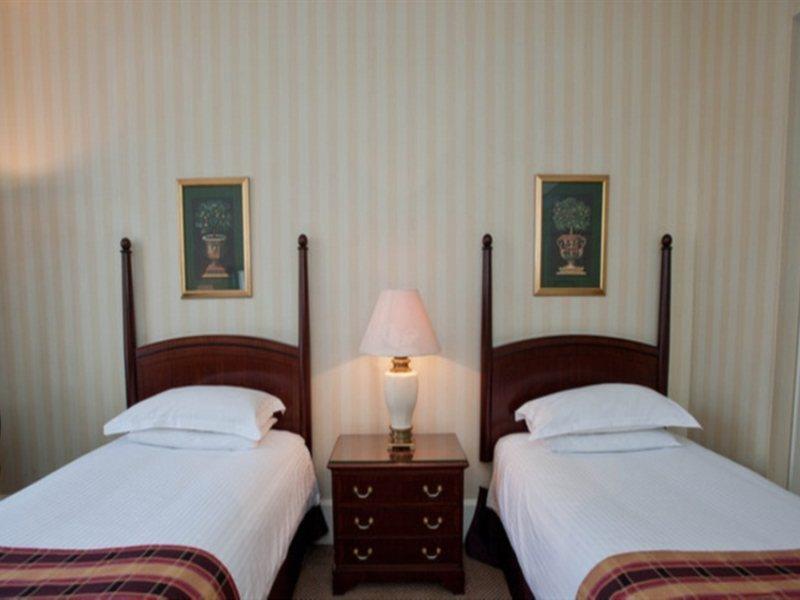 The Bailey's Kensington 4*