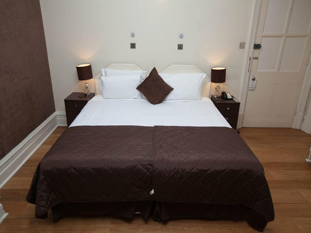 Knightsbridge 4* London