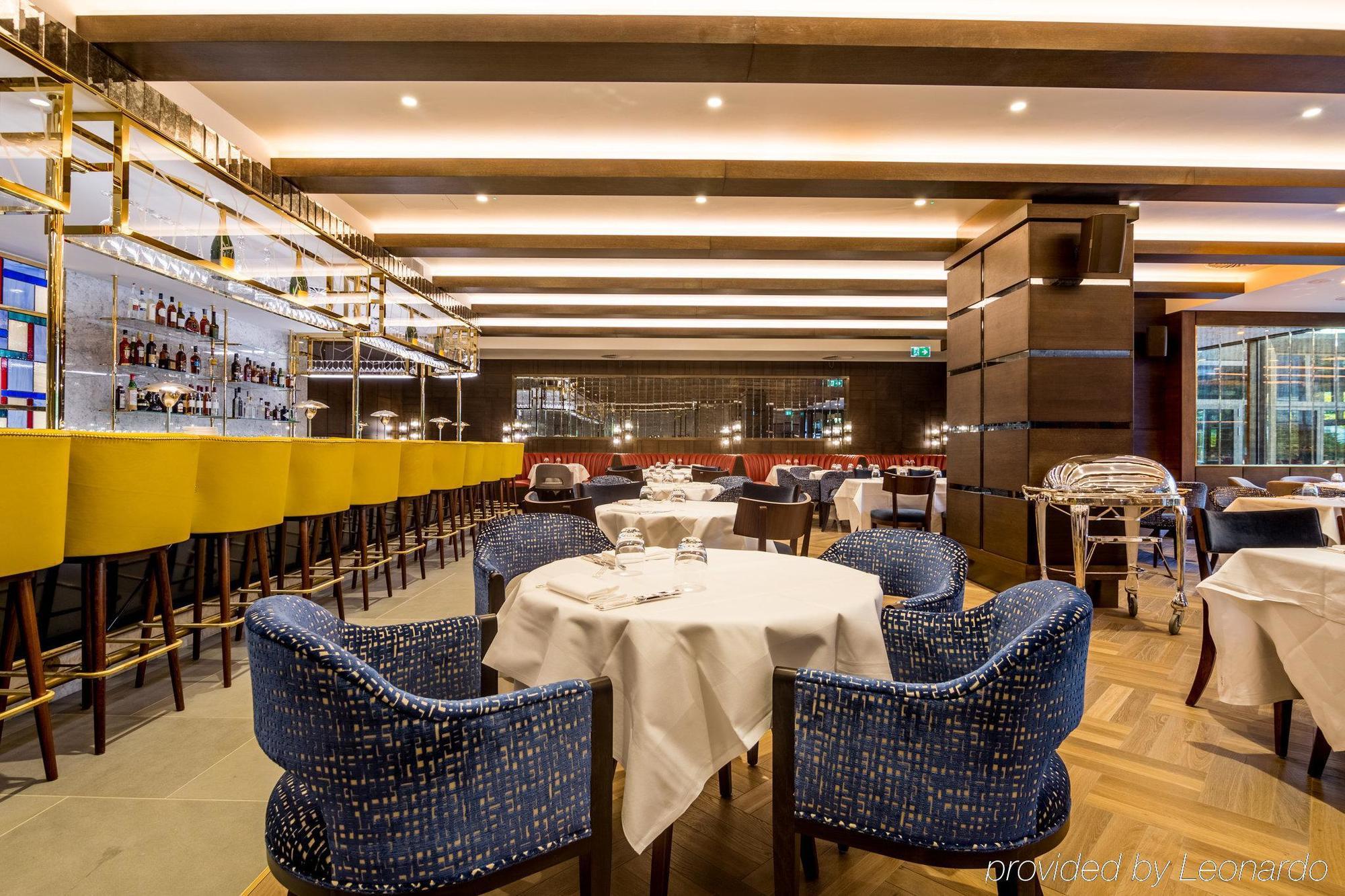 Devonshire Club & 5* London