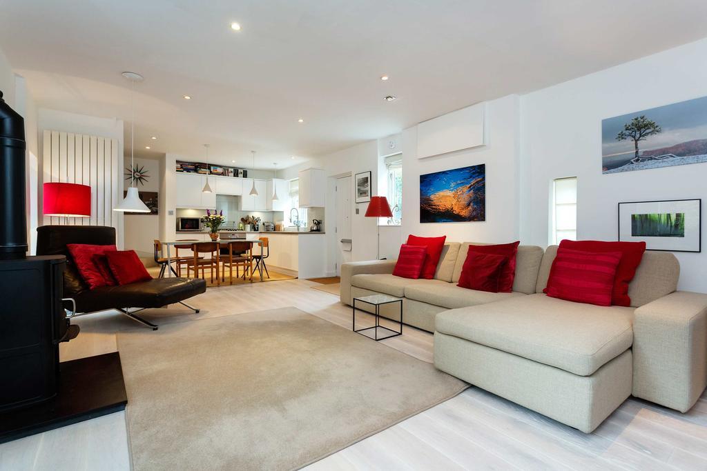 Veeve - Camden Mews Terrace Holiday home London
