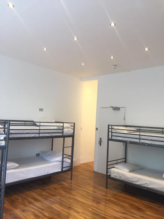 Barkston Earls Court Hostel