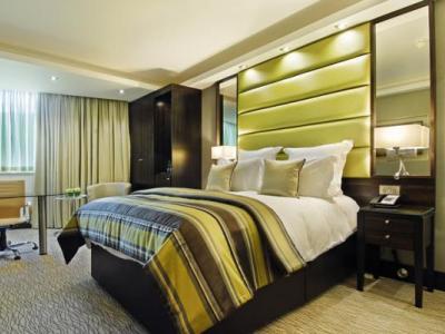 Hotel Park Grand Mayfair 5*