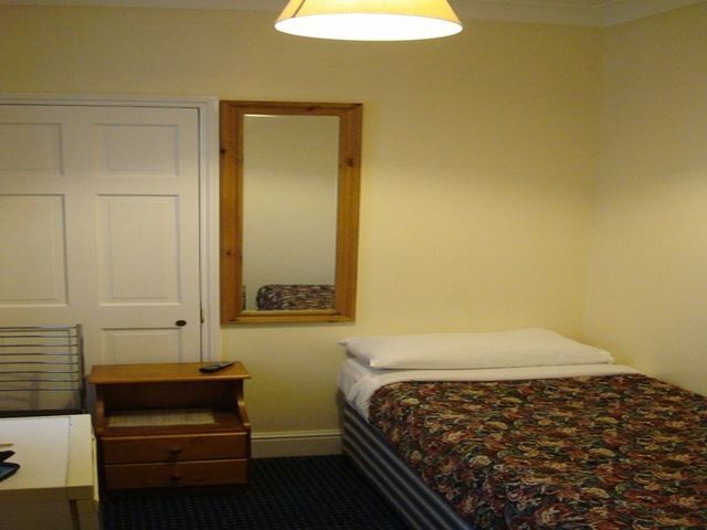 Rex Hotel 2*