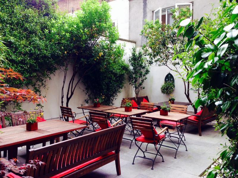 Roseate House Hotel London