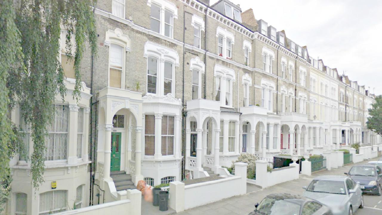 Kensington Olympia Apartment
