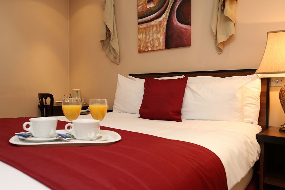 Hotel Elysee Hyde Park