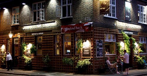 Albergue Publove @ The Steam Engine,waterloo Londres