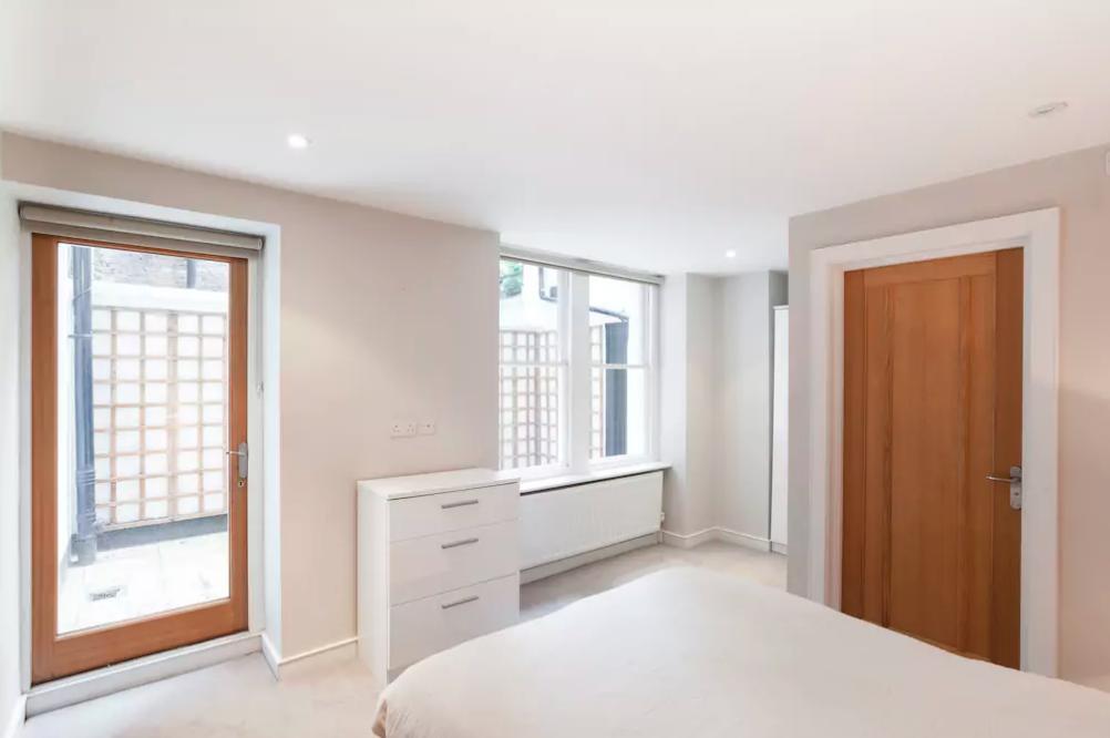 Barkston Gardens Earls Court Apartment London
