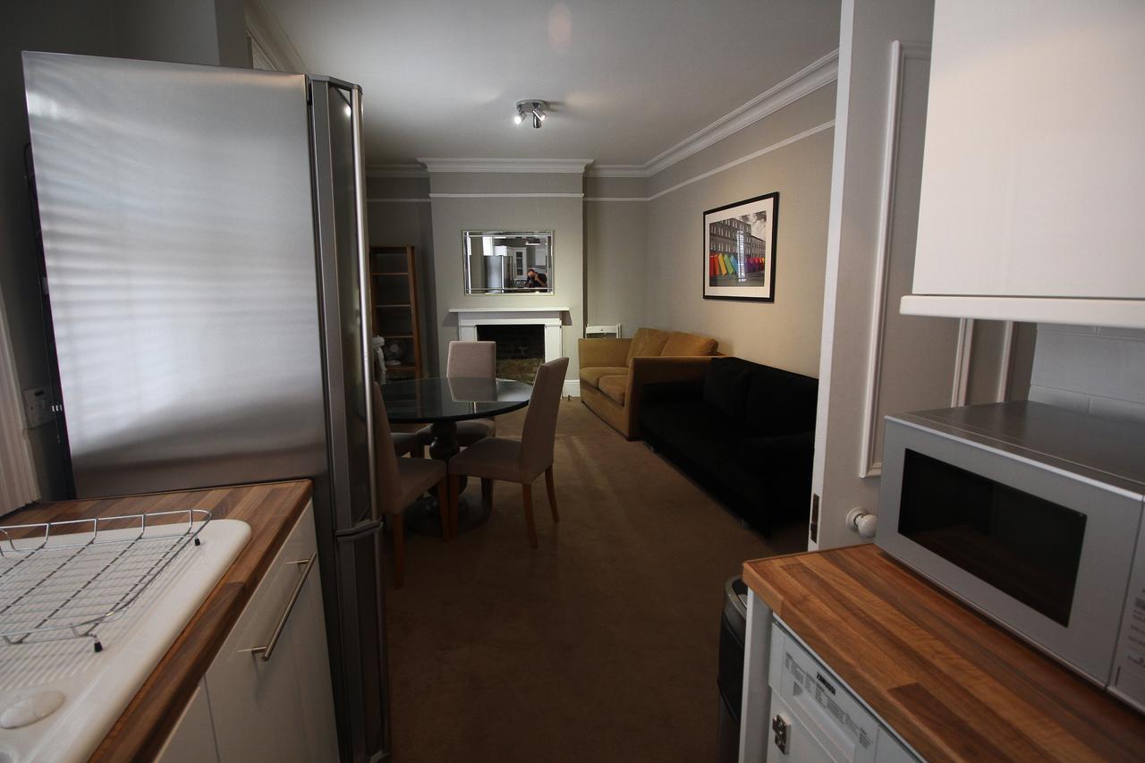 Flat 2 Broad Court * Londres