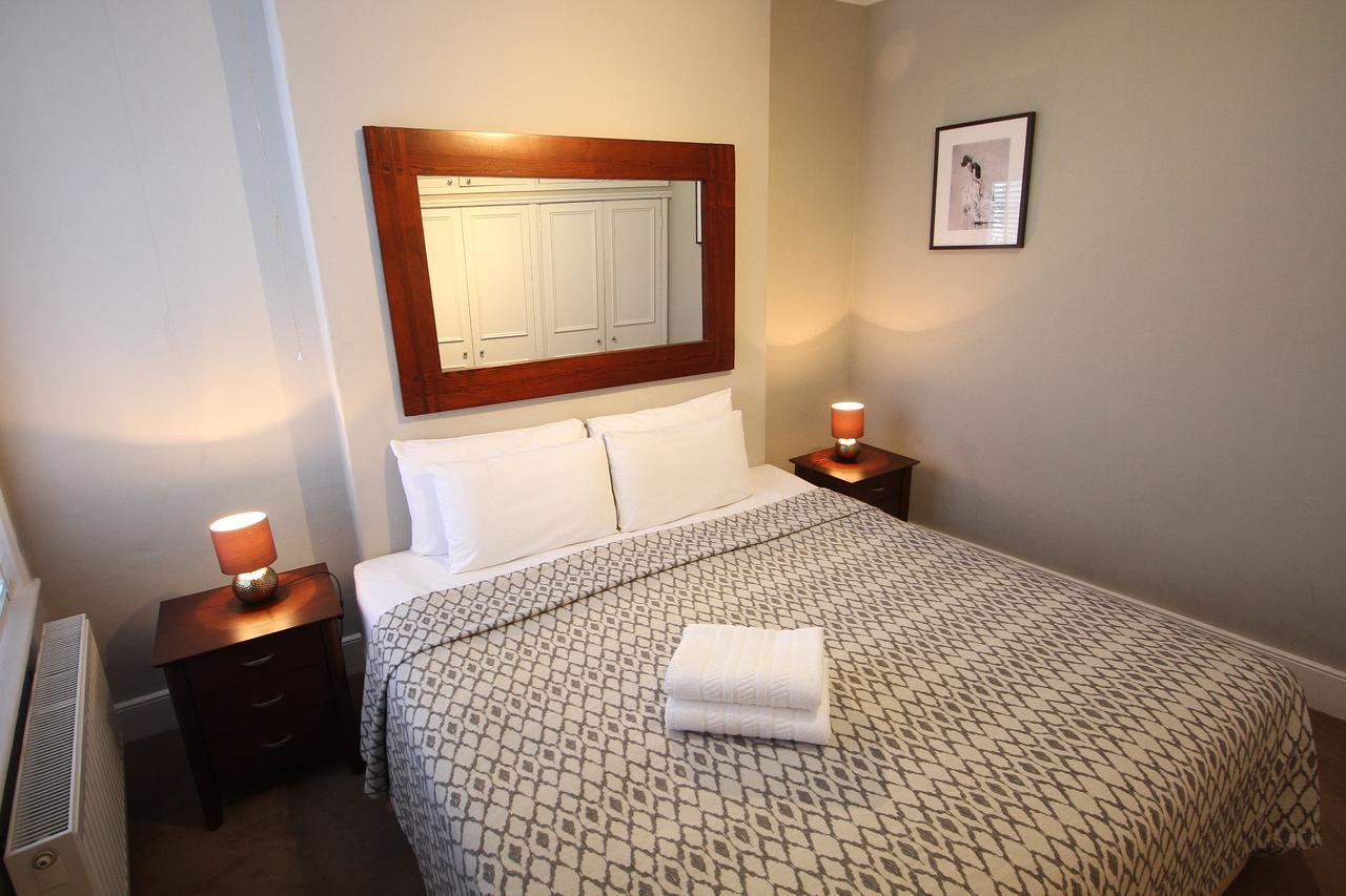Flat 2 Broad Court Apartamento
