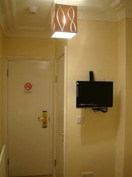 Rex Hotel