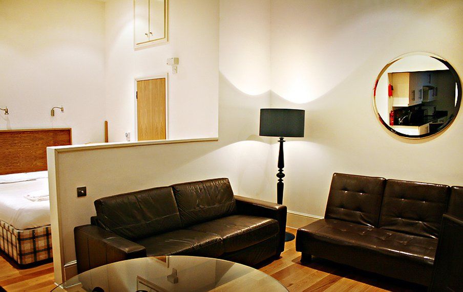 Hyde Park Superior Apartment