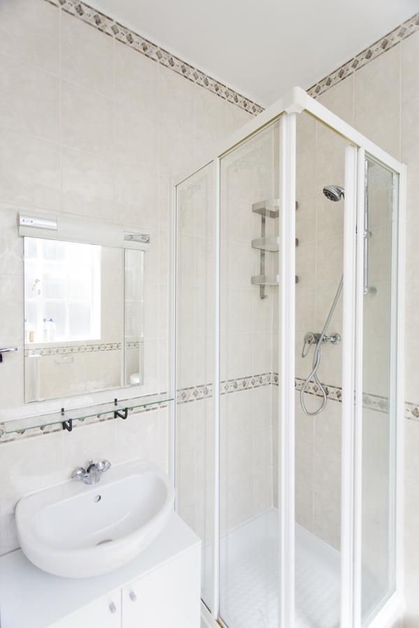 South Kensington Concierge *