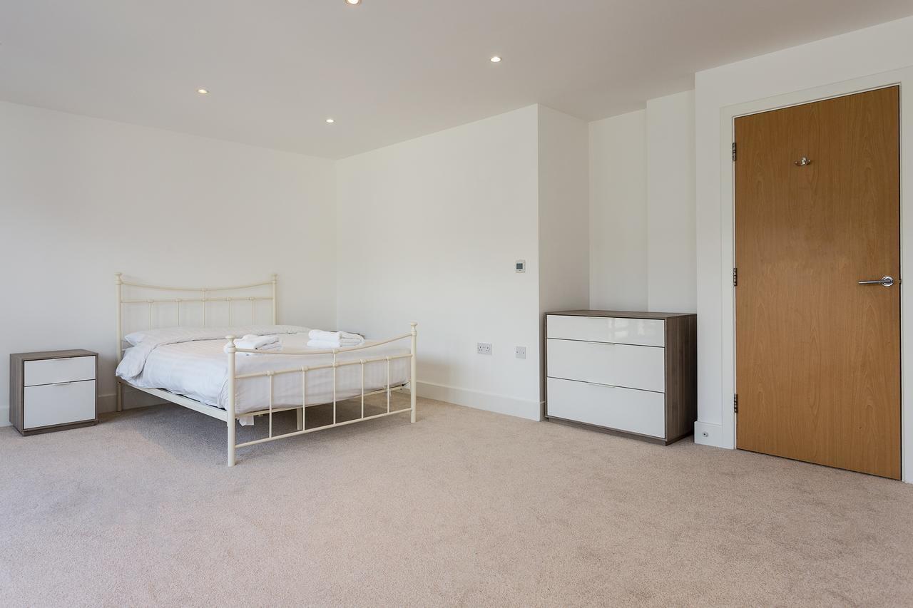 Spacious Flat With A Great View Of The Shard