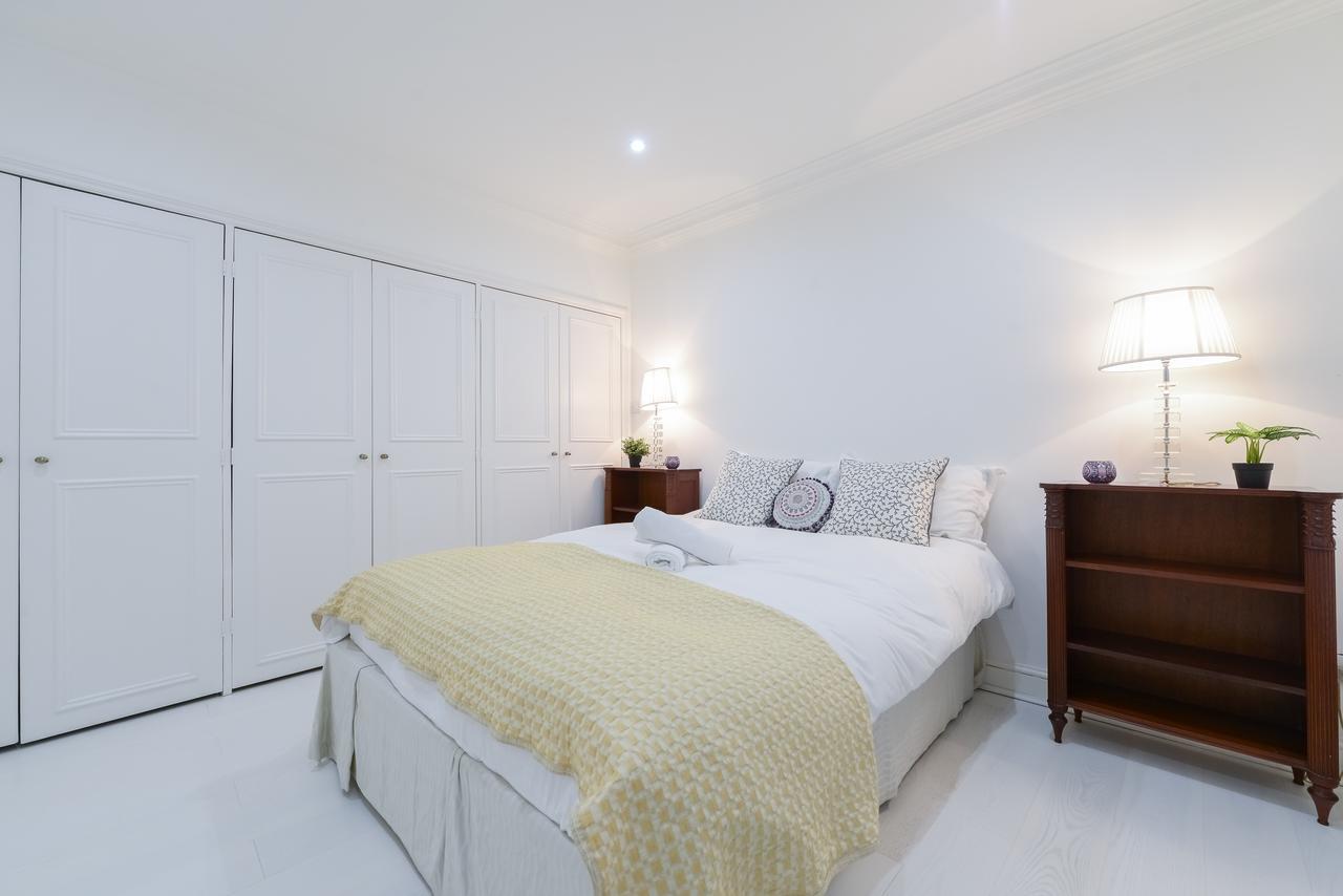 1 Bed South Kensington Apartment London