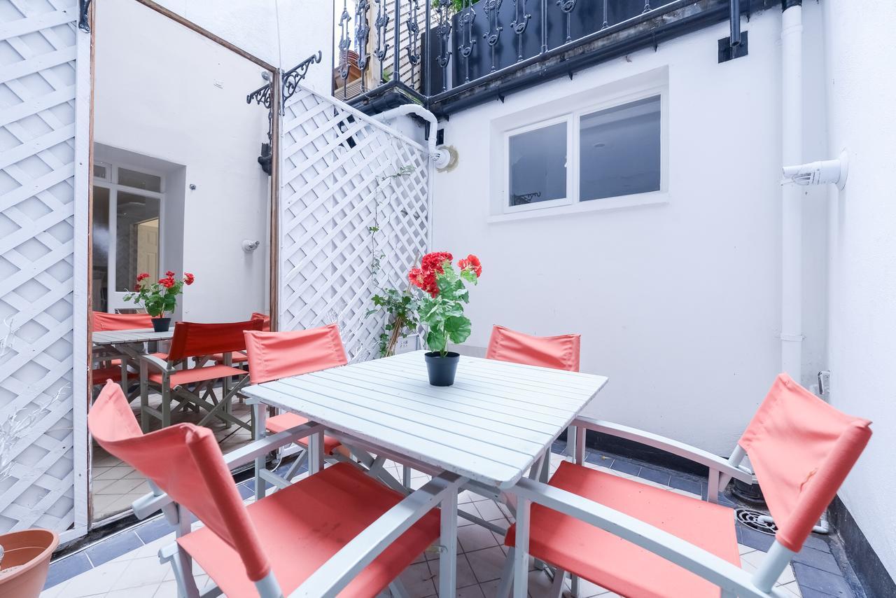 1 Bed South Kensington Apartment London